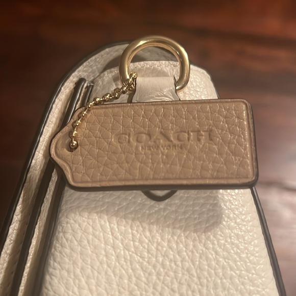 COACH Horse & Carriage Saddle Crossbody Bag Chalk/Vanilla Cream - Picture 13 of 16